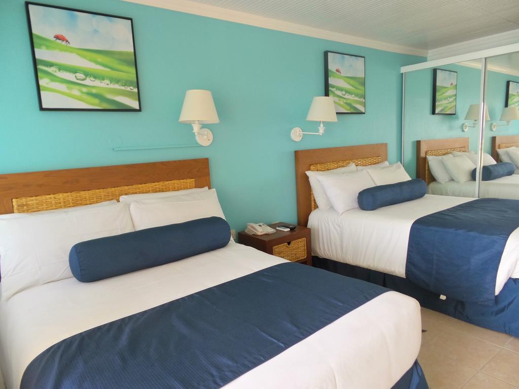Flamboyant Hotel & Villas St. George's Екстер'єр фото
