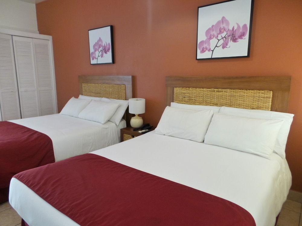 Flamboyant Hotel & Villas St. George's Екстер'єр фото