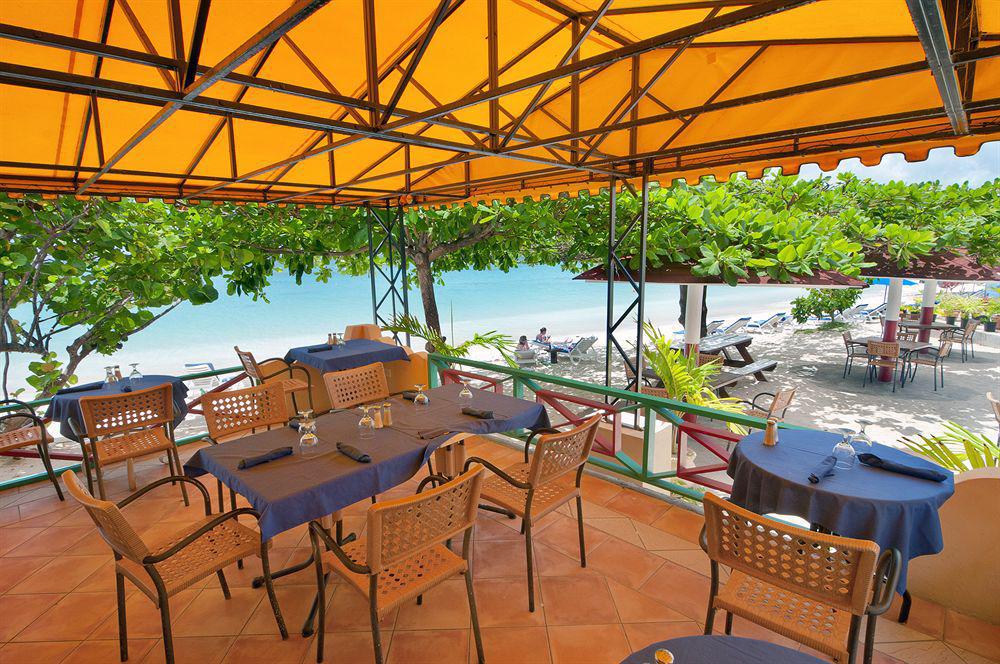 Flamboyant Hotel & Villas St. George's Екстер'єр фото